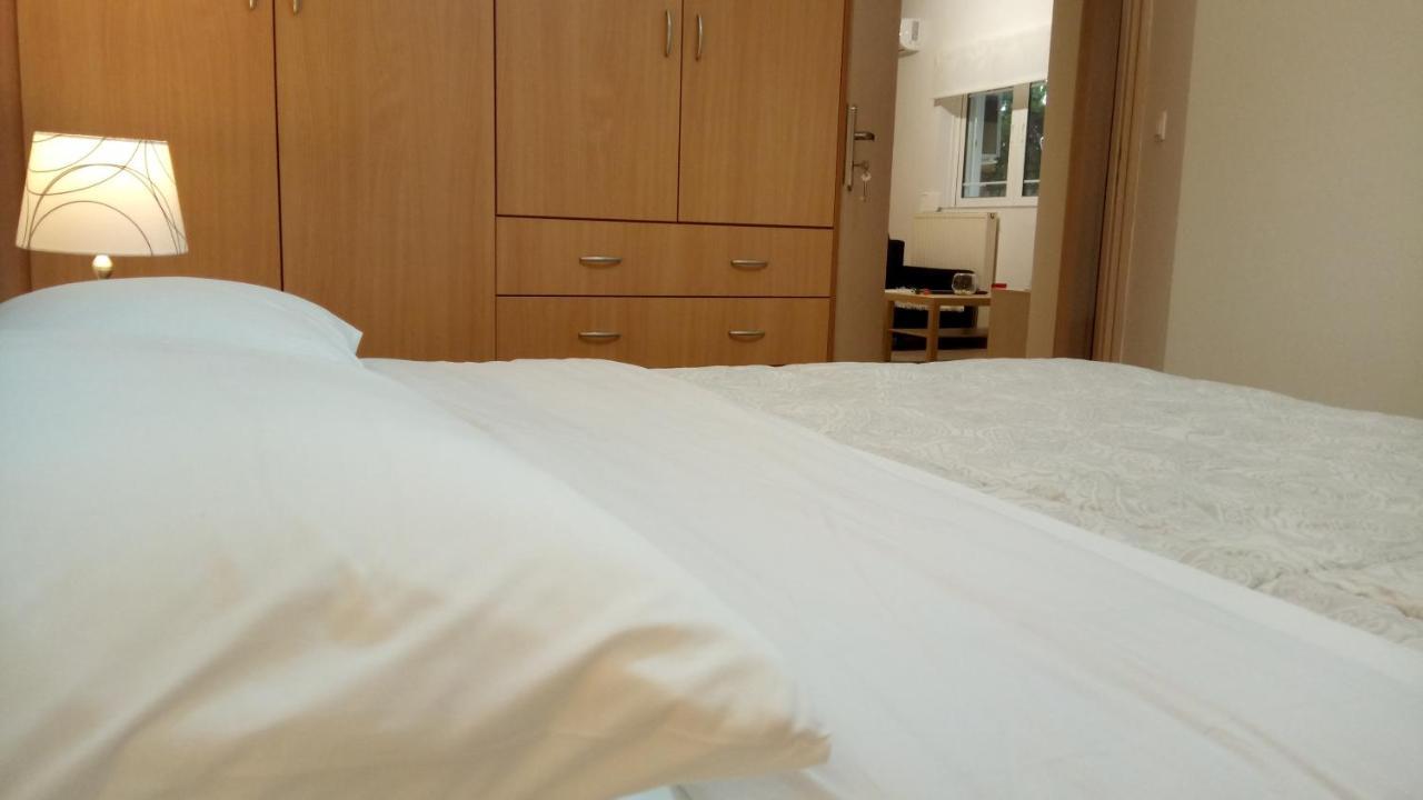 Overnight Athens Airport And Raphina Port Apartment อาร์เตมีดา ภายนอก รูปภาพ